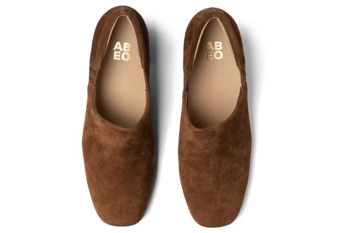 Shop Avenue Slip On Women Standard | Service