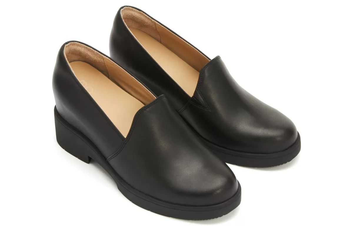 Online Horizon Slip On Women Standard | Education