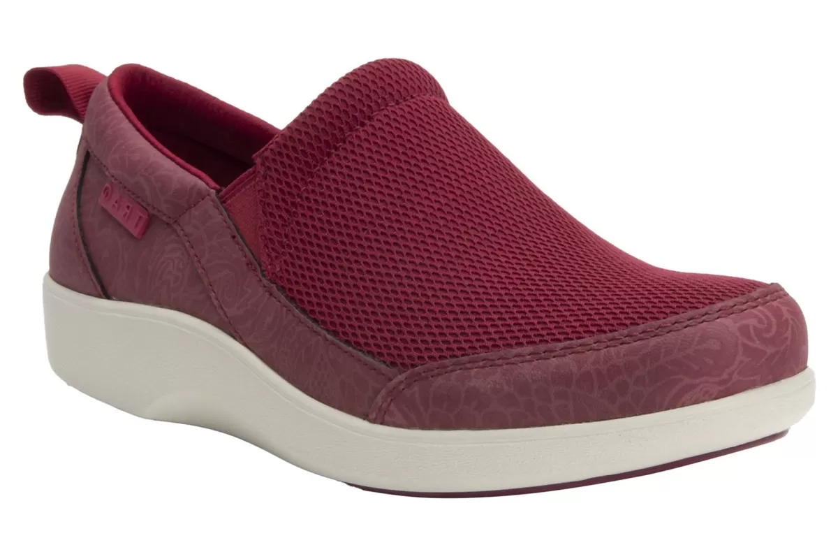 New Traq Melodiq Women Standard | Casual Shoes