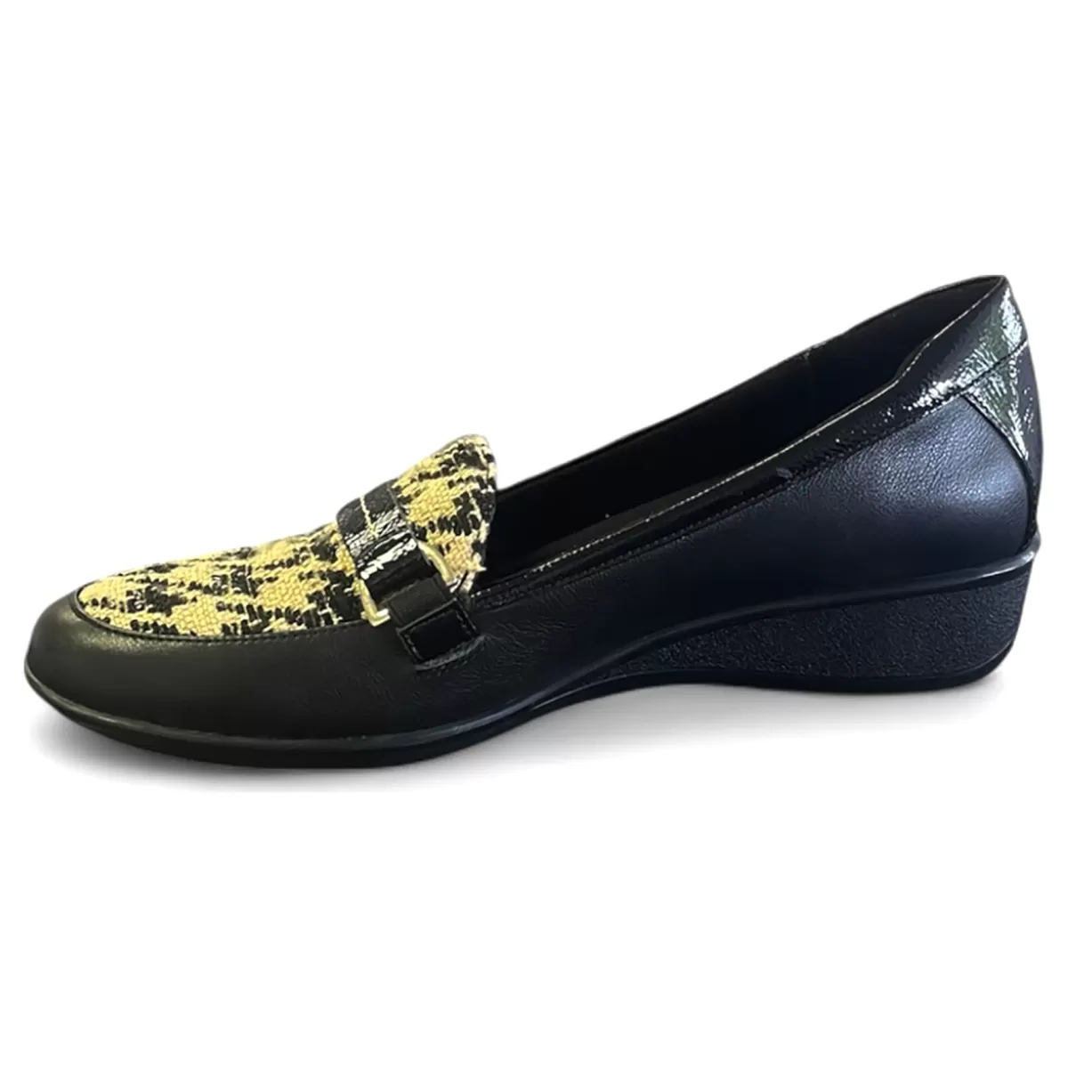 Flash Sale Montmarte Women Wide | Standard