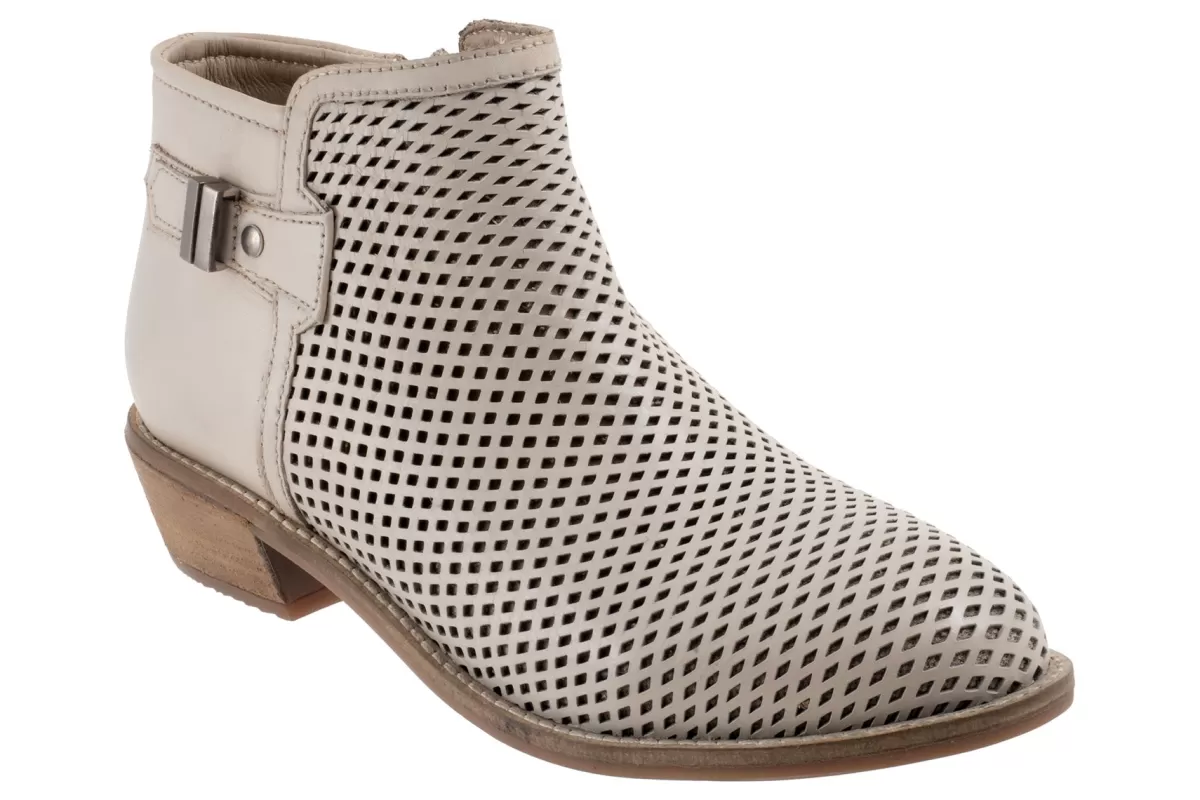 Shop Rimini Perf Women Narrow | Boots